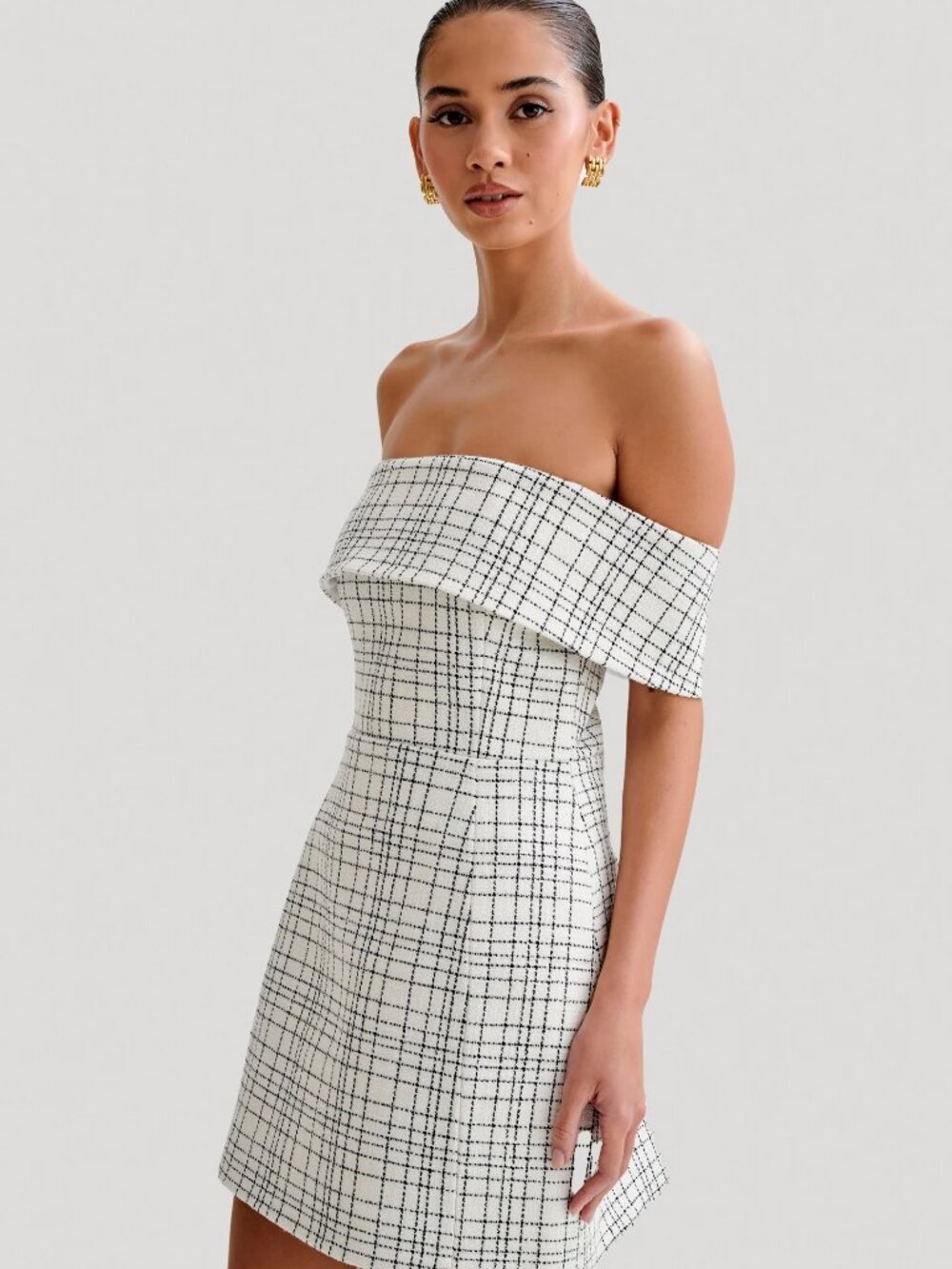 NWT Meshki Helena Tweed Off Shoulder Mini Dress Size S - Picture 3 of 7